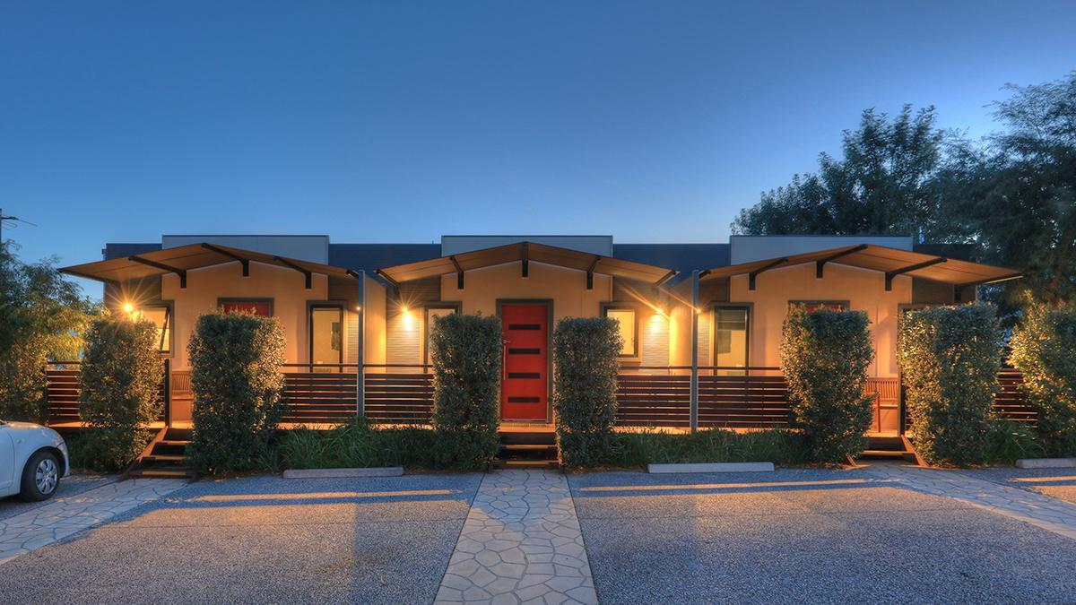 Airport Tourist Village Melburne Exterior foto